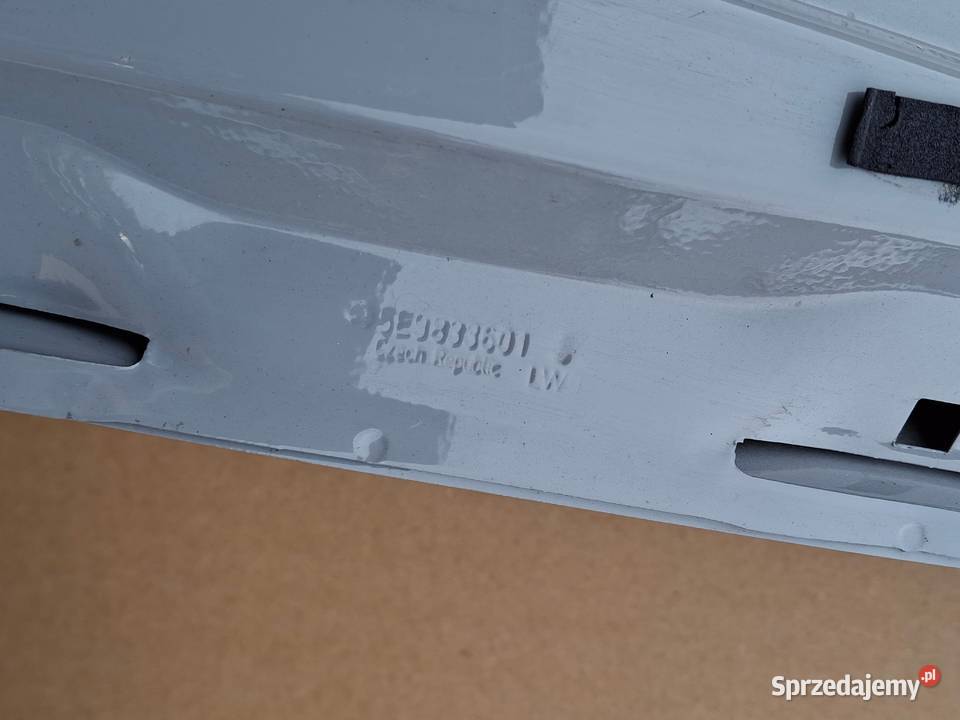 SKODA OCTAVIA III 3 KOMBI DRZWI LEWY TYŁ LEWE Bieleń