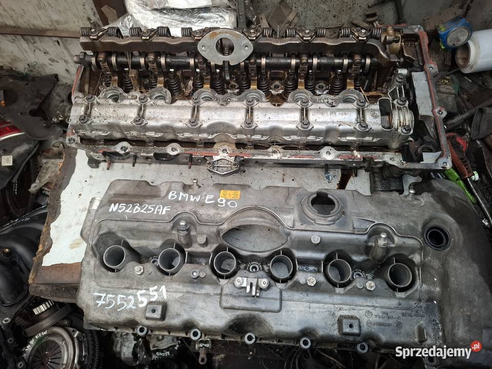 BMW E60 E90 25 N52B25AF głowica pokrywa walki Motoryzacja świętokrzyskie