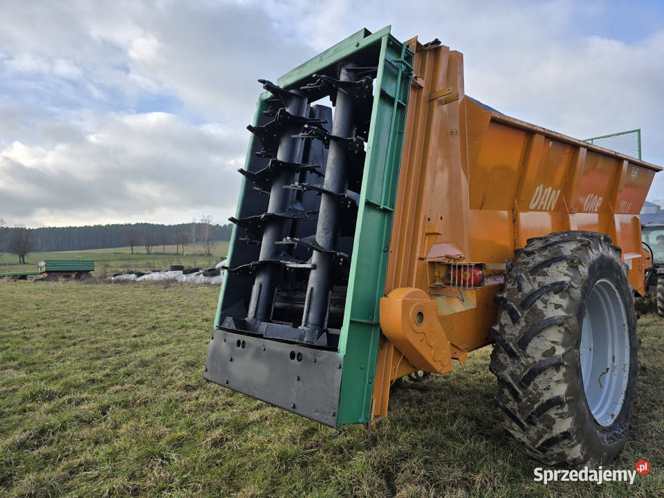 BEZ MINIMALNEJ Rozrzutnik obornika DANGREVILLE nieuszkodzony warmińsko-mazurskie Włosty