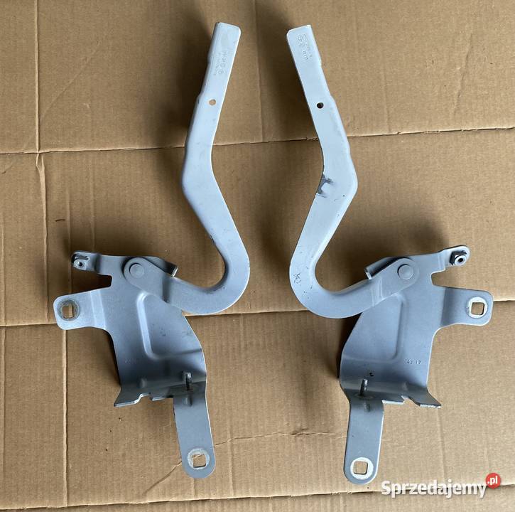 RENAULT CLIO IV ZAWIASY MASKI 654011958R osobowe