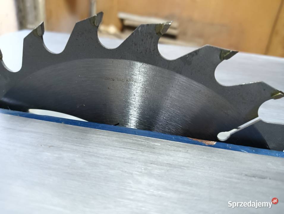 Piła pilarka 650W 230V drzewa stołowa pilarka Wałbrzych