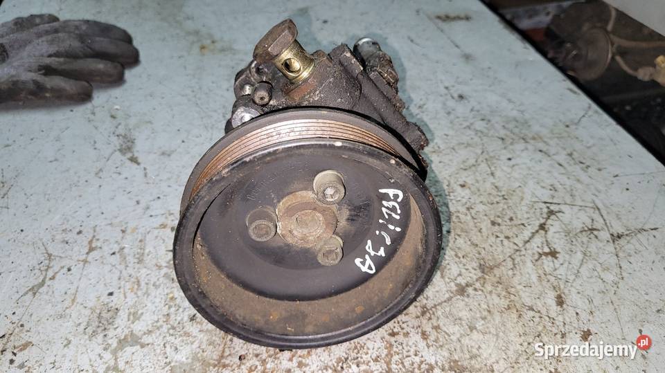 Pompa wspomagania Skoda Felicia