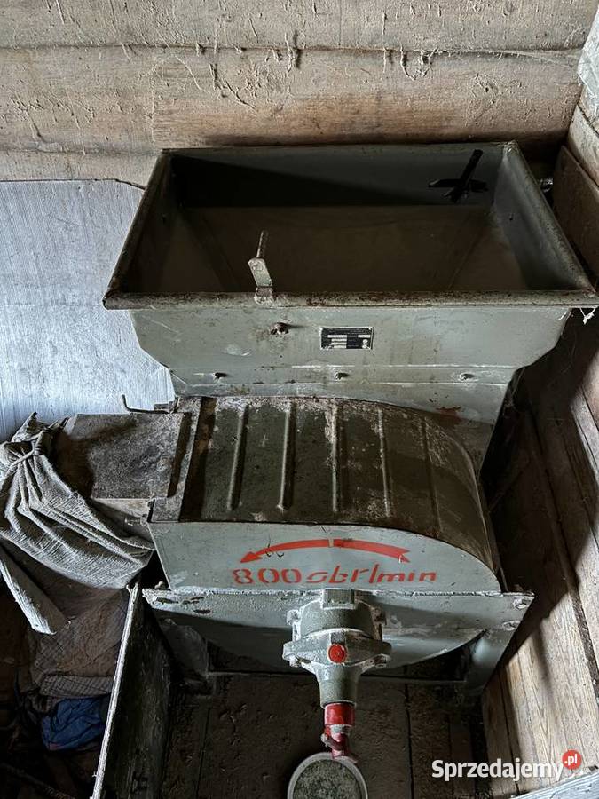 Śrutownik kamienny nieuszkodzony Pozostałe mazowieckie sprzedam