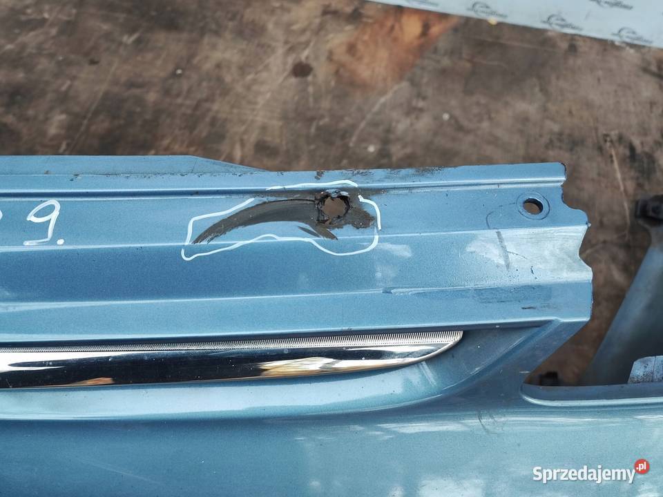 TOYOTA PRIUS XW20 06r zderzak przód osobowe Kielce