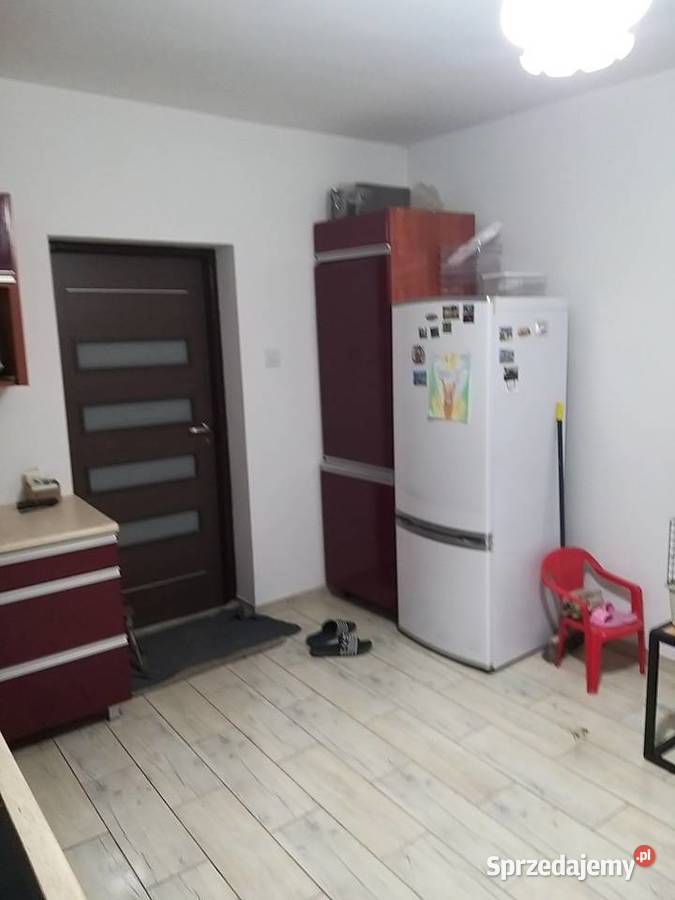 Wynajmę mieszkanie 2 pokoje kuchnię łazienkę
