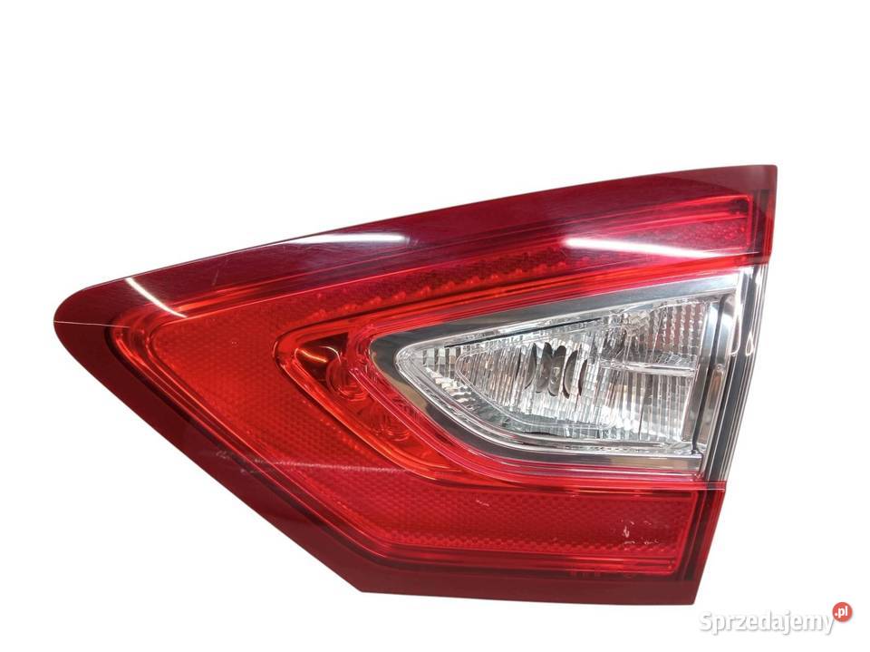 LAMPA TYŁ W KLAPĘ PRAWA 5D HB DS7313A602JE Ford Lampy tylne