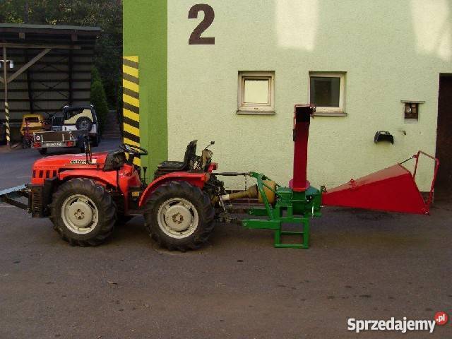 Rozdrabniacz drewna kruszarka gałęzi zawieszana małopolskie Kraków