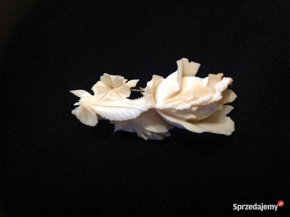 Róża Stara Broszka z Kości Dla kobiet Nowa Sól