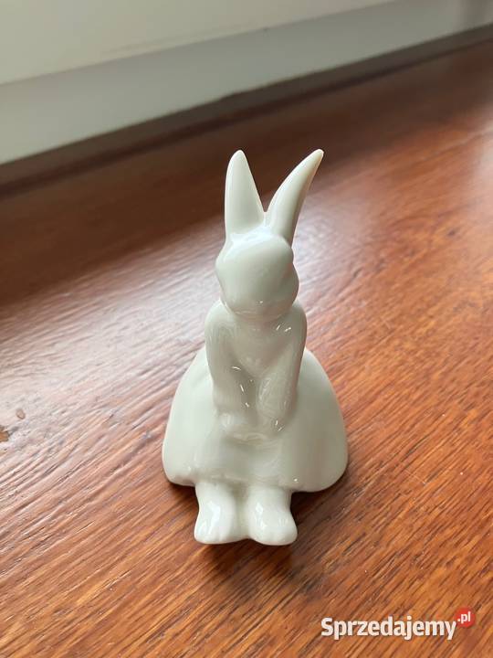 Nowy biały porcelanowy króliczek Alicja w Nisko