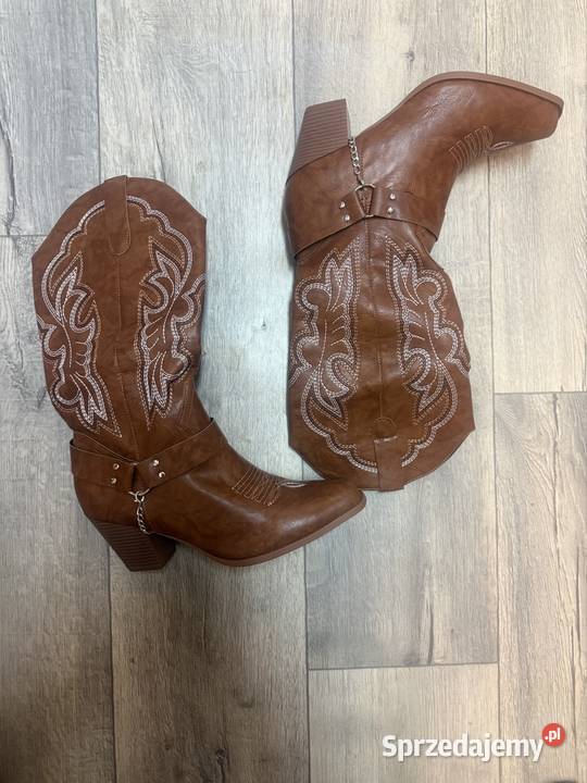 40 Brązowe bogato zdobione kozaki kowbojki z Moda i Styl Kraków sprzedam