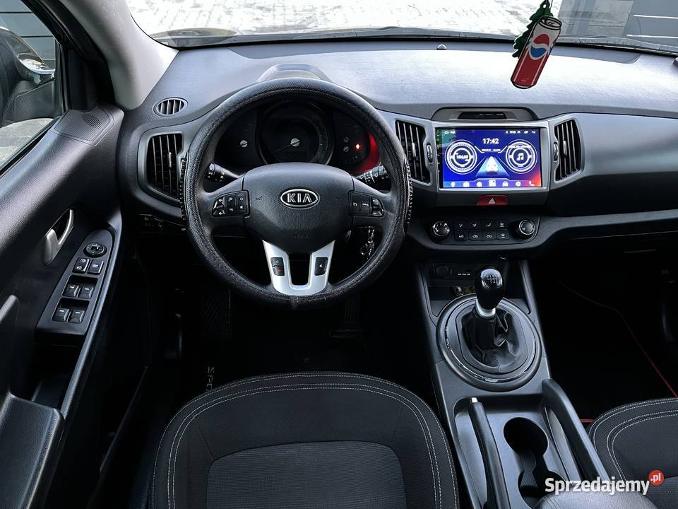 Kia Sportage 2011r 17Crdi Czarna Zadbana Nowe 1700cm3 Toruń