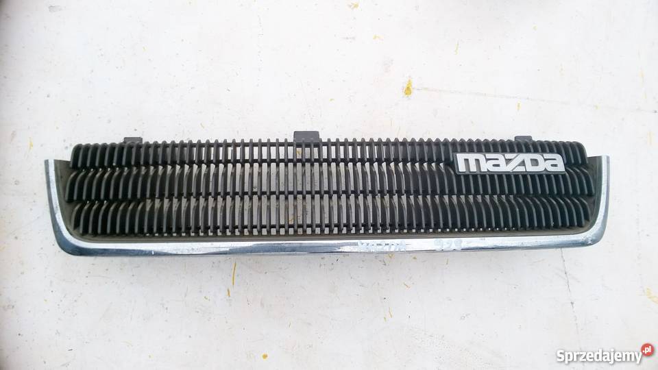 MAZDA 929 GRILL KRATA KRATKA ATRAPA CHROM Wrocław