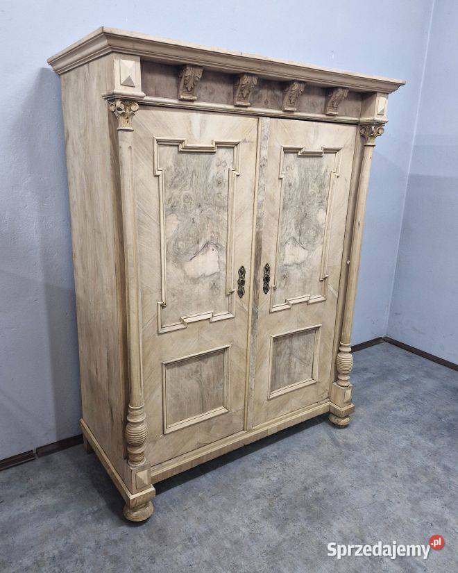 Orzechowa Szafa Eklektyczna AntykiMarki mazowieckie