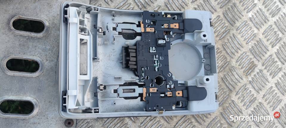 Audi A4 B6 B7 lampa podsufitki przednia Oświetlenie Ostrowiec Świętokrzyski
