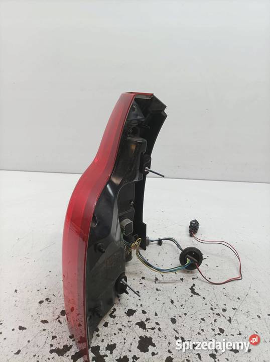 LAMPA TYŁ PRAWA LIFT LED Volvo XC 90 I 20022014 sprzedam