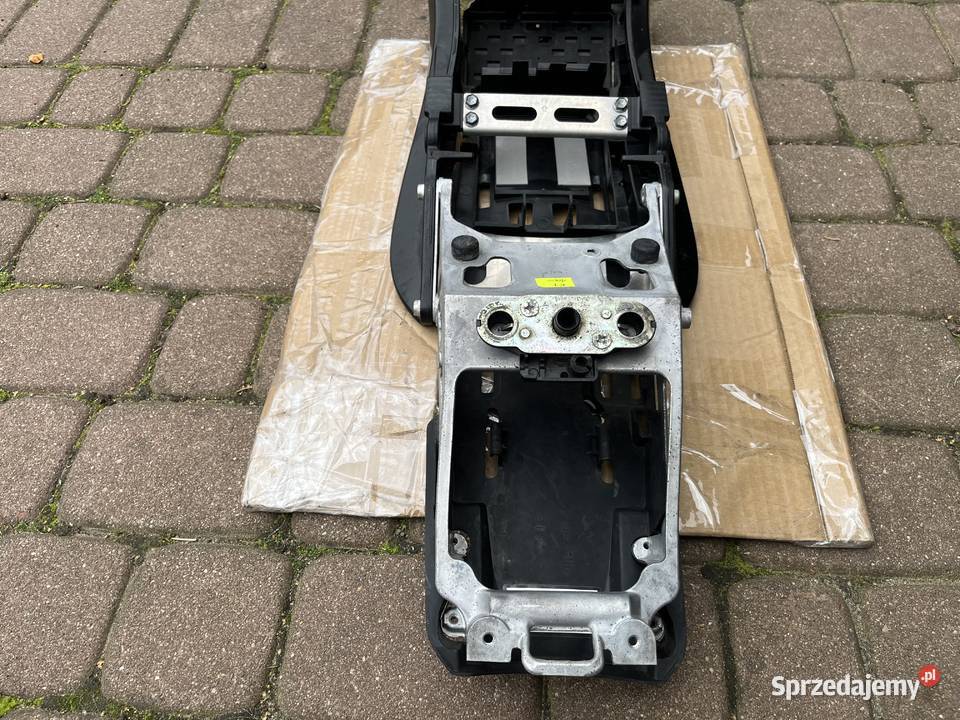 SUZUKI GSXR1000 K7K8 STELAŻ TYŁ GSXR 1000 podlaskie Białystok sprzedam