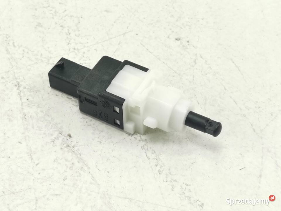 WŁĄCZNIK ŚWIATEŁ STOP ALFA ROMEO 147 20002010