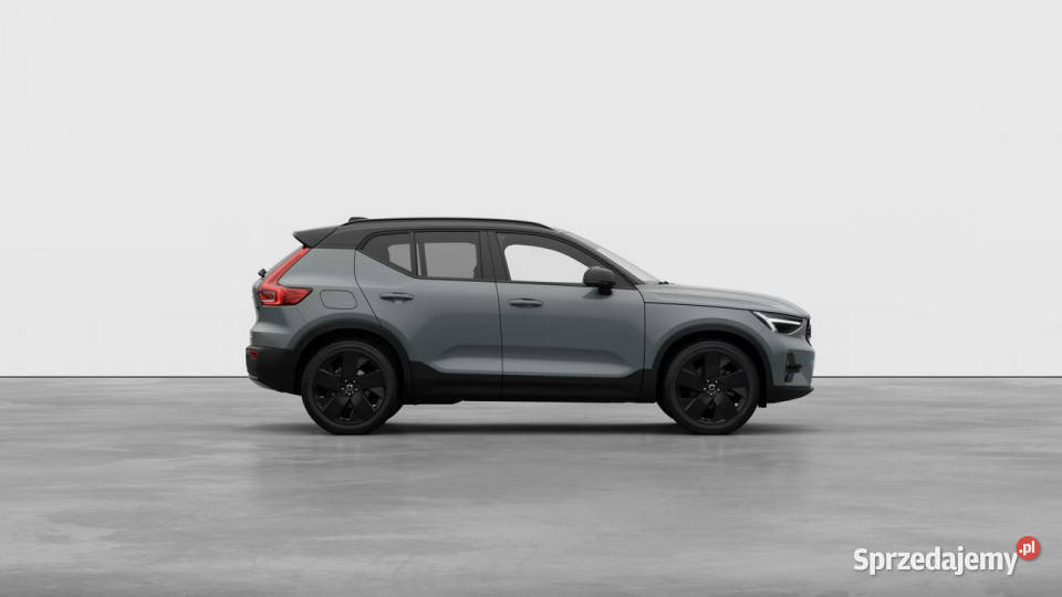 Volvo XC 40 Plus Dark B4 Mild Hybrid Benzyna Łódź
