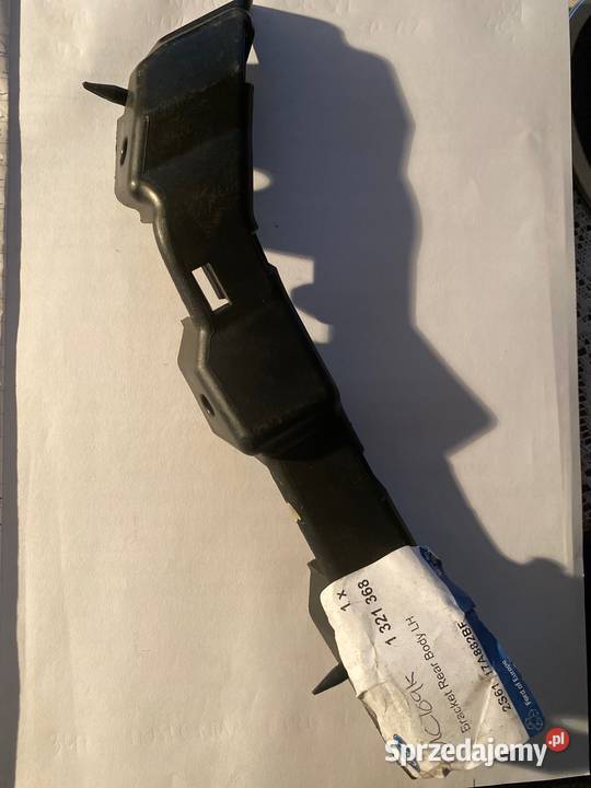 FORD FIESTA ślizg tylny lewy 1321368 Karoseria Pilzno sprzedam