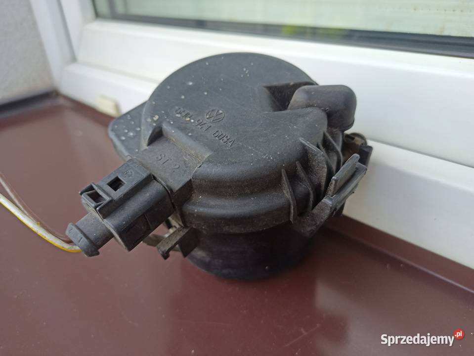 VW Lupo halogen prawy lampa przeciwmgielna w Sieradz