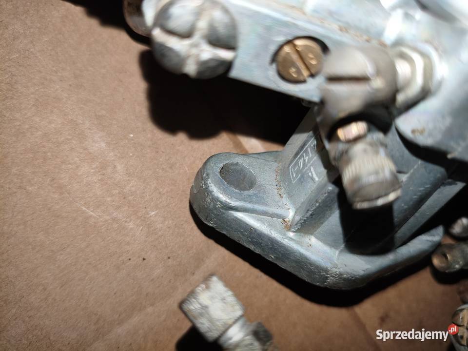 Oryginalne nowe gaźniki K302 do motocykli K750