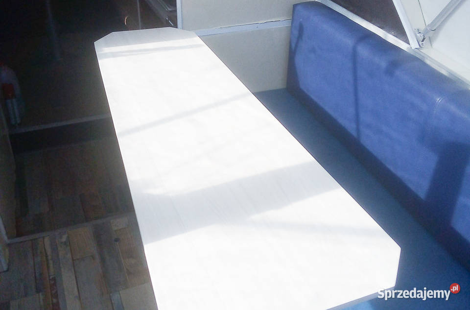 Jacht motorowy z przyczepą Giżycko