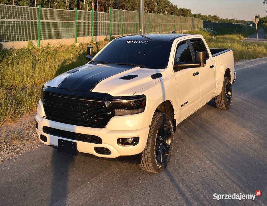 Ram 1500 DT 57 HEMI eTorque 400 730NM nowy