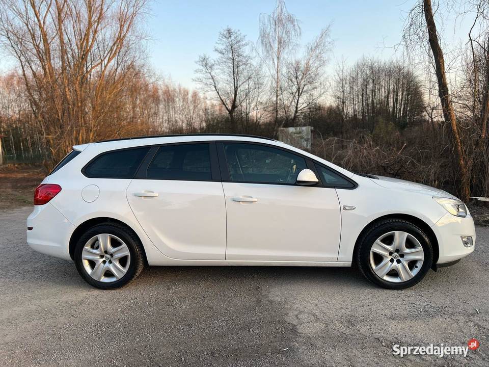 Opel ASTRA 197 przebiegu nowa Astra Rzeszów