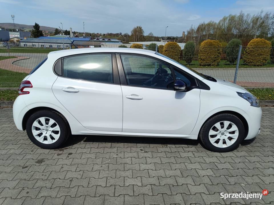 Peugeot 208 I 10 VTI 68 2014