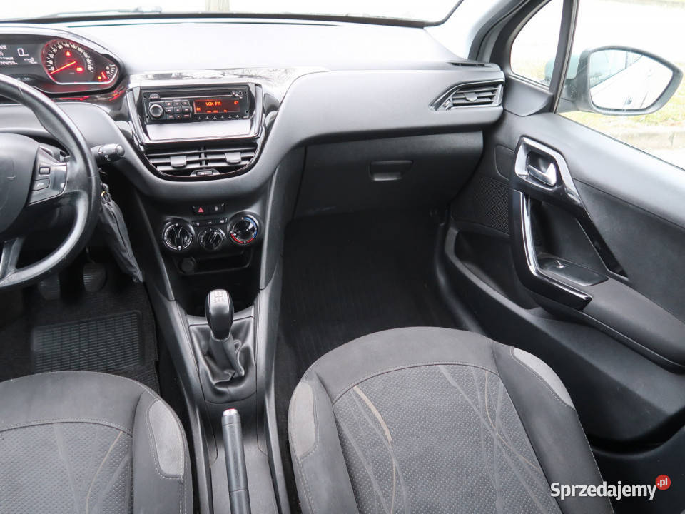 Peugeot 208 12 PureTech klimatyzacja dolnośląskie Bielany Wrocławskie