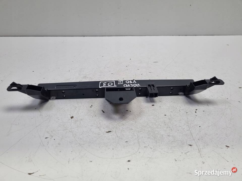 Volvo V70 III XC70 II 0716r TRZECIE ŚWIATŁO STOP Chełm sprzedam