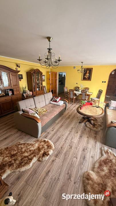 Na sprzedaż budynek4 mieszkania Słupca