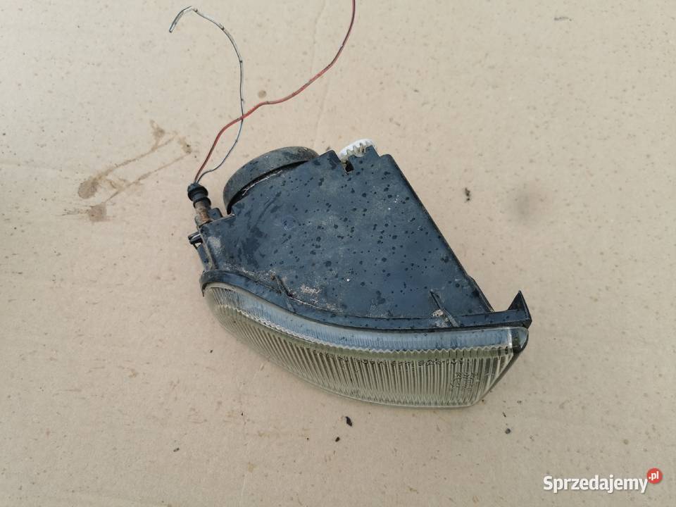 Halogen przeciwmgielne lewy toyota Avensis t22 Międzychód