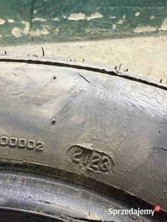 Opony zimowe 19560 R15 2 sztuki Kazimierza Wielka