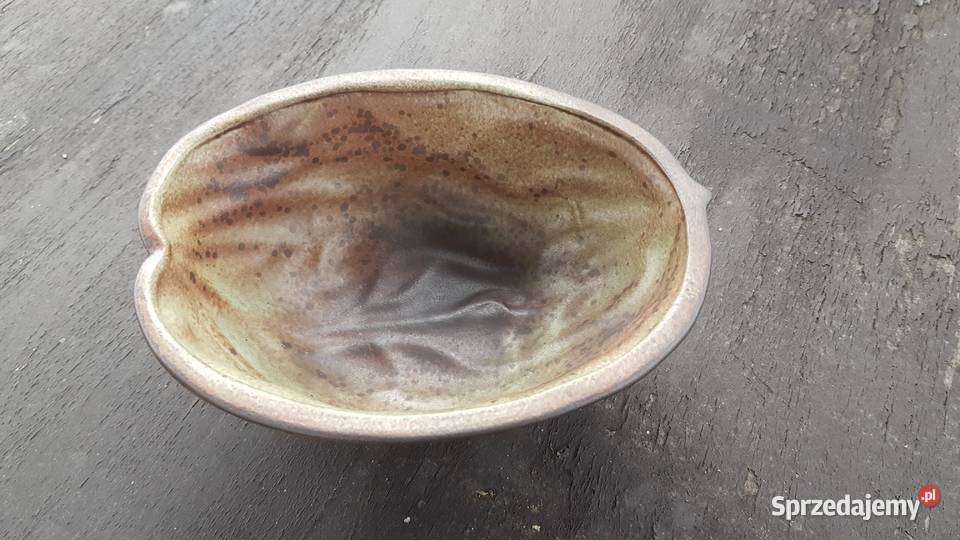 Goebel Ljubisa Miić miseczka orzech Porcelana i szkło Myszków sprzedam