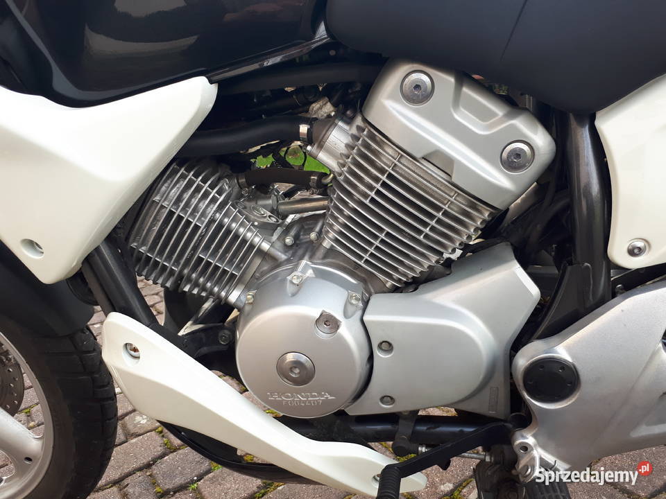 Honda Varadero 125 XL 125cm3 Kwaczała