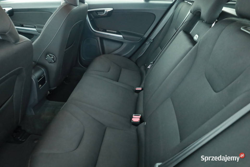 Volvo V60 D3 20 Piaseczno