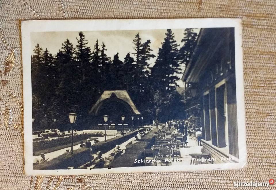 SZKLARSKA PORĘBA FRAGMENT PARKU ZDROJOWEGO