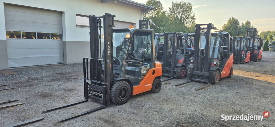 Toyota 8FGF25 2015 4750 mth PozycjonerPrzesuw Małkinia Górna