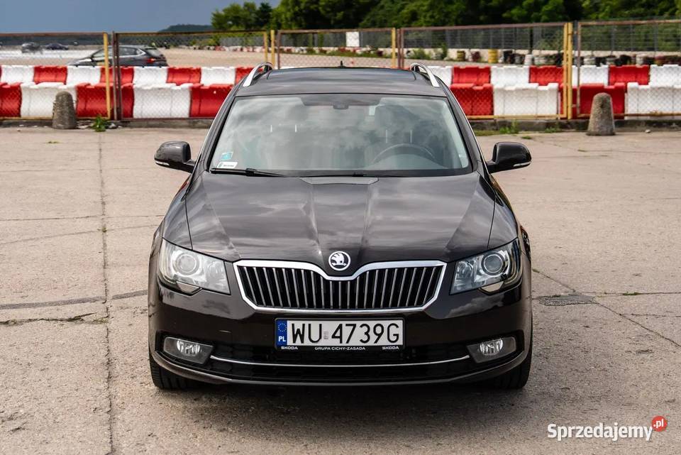 Polski salon Drugi własciciel LaurintKlement przyciemniane szyby