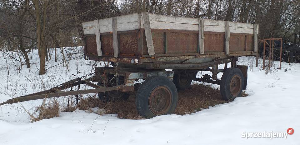 Dwie przyczepy autosan d47 d44