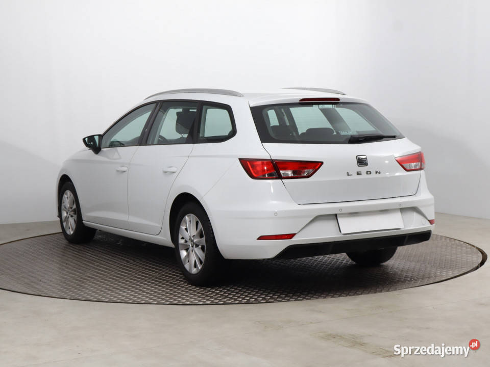 Seat Leon 10 TSI gniazdo USB Leon Bielany Wrocławskie