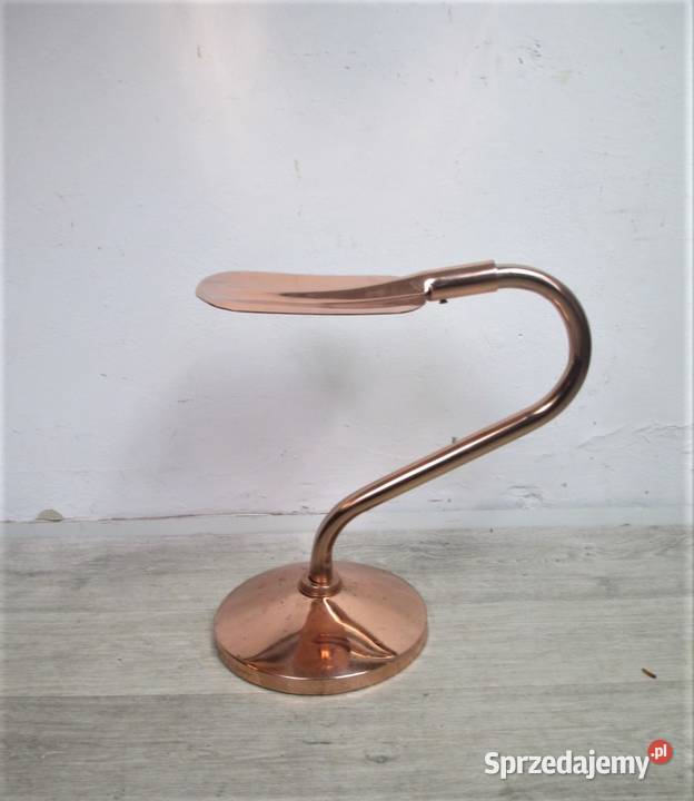 Stołek w kształcie łopaty Lublin