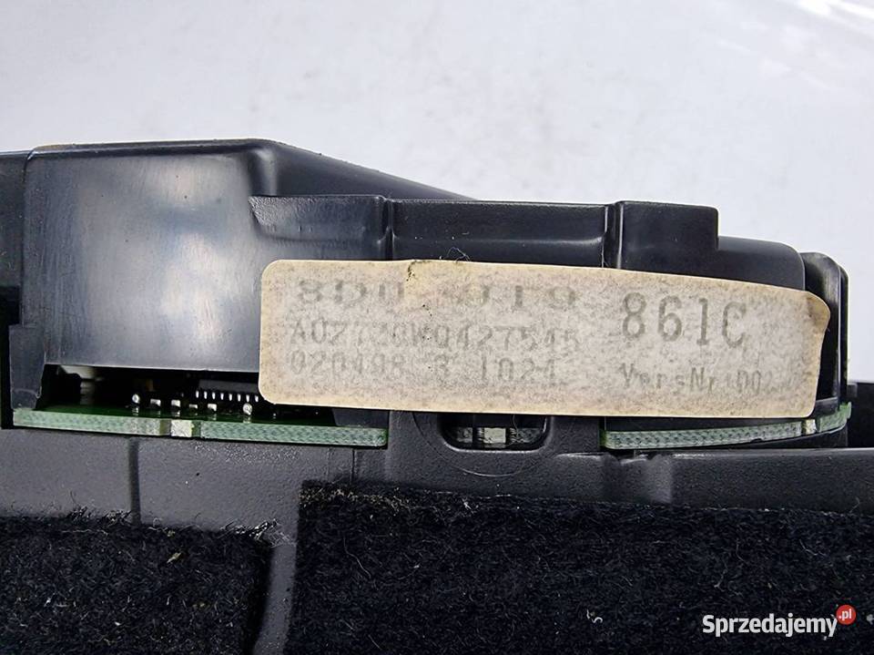 LICZNIK ZEGAR VOLKSWAGEN PASSAT B5 8D0919861C osobowe Lipno