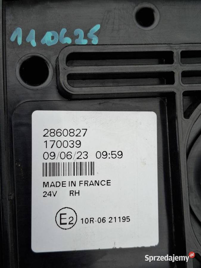 SCANIA R S P G NGS LAMPA PRAWY TYŁ PRAWA TYLNA Bieleń