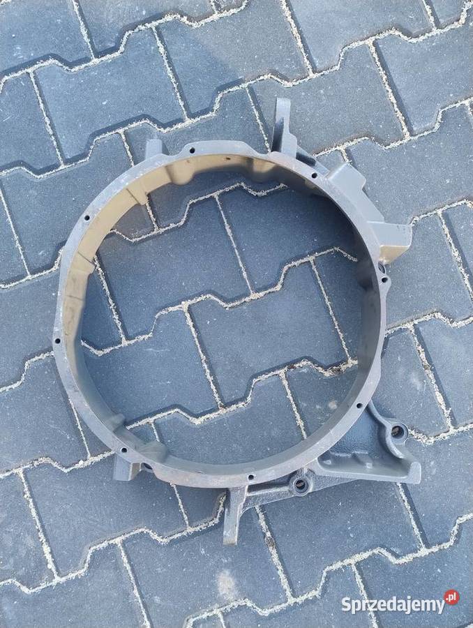 Sprzedam obudowę koła zamachowego Fendt Vario Smolechy sprzedam