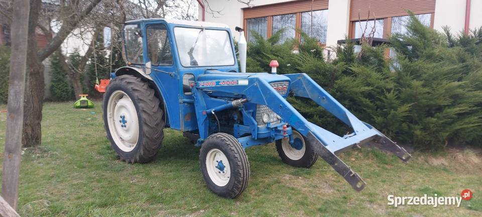 Ford 4000 tur ładowacz wspomaganie zarejstrowany śląskie Jaworzno sprzedam
