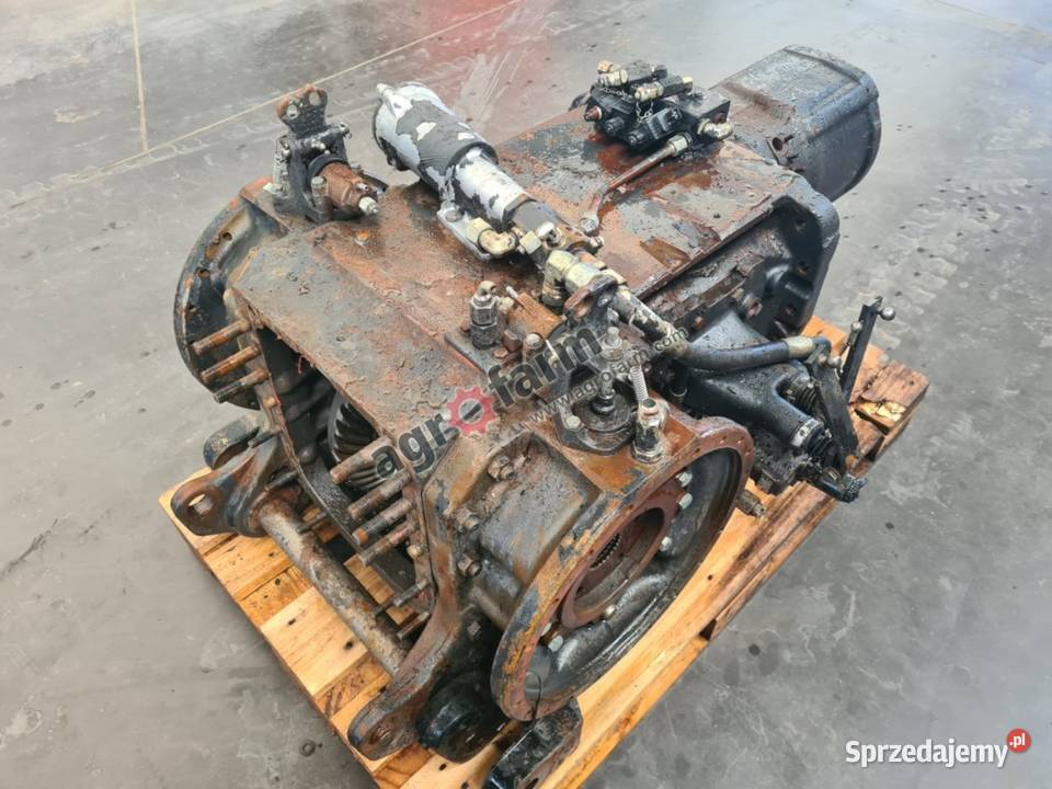 Tylny most Valtra 8550 8750 Tylny most