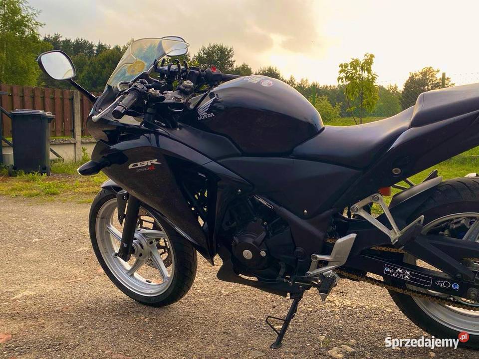 Honda CBR 250RA benzyna sprzedam