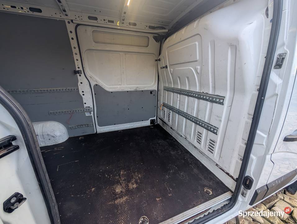 Renault Master 2015 23 dCi 257 000 150KM Góra Kalwaria